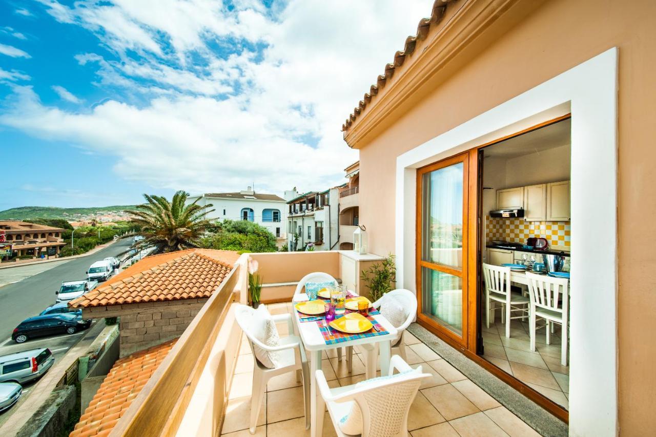 דירות קאסטלסארדו Casa Vacanze Il Grecale-A Pochi Passi Dal Mare מראה חיצוני תמונה